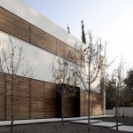 Kfar Shmaryahu House by Pitsou Kedem