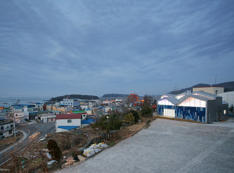 Gangjin Children Centre by JYA-RCHITECTS