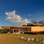Casa Itu by Studio Arthur Casas