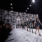 Viktor & Rolf Autumn Winter 2013 scenography by Studio Job