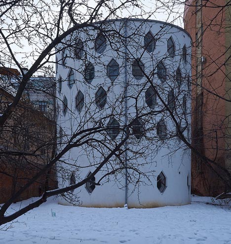 Melnikov House at risk of collapse, photo by qwz