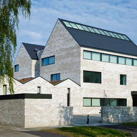 North London Hospice by Allford Hall Monaghan Morris