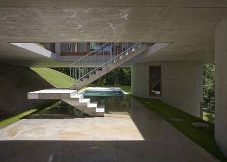 House in Sonvico by Architetti Pedrozzi e Diaz Saravia