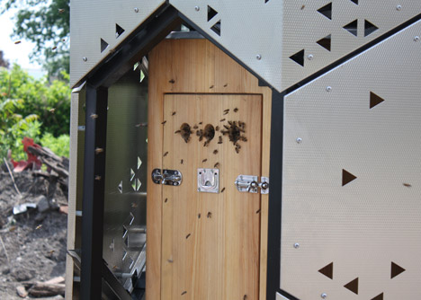 Skyscraper for bees by University at Buffalo students