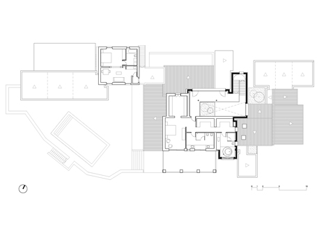 dezeen_KubiKextension-by-GRAS-arquitectos_First-floor-plan