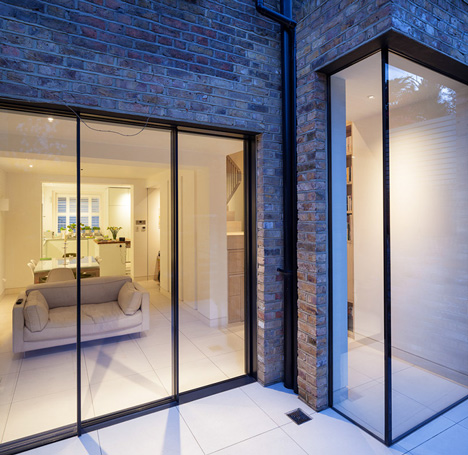 dezeen_Chelsea Town House by Moxon Architects_12