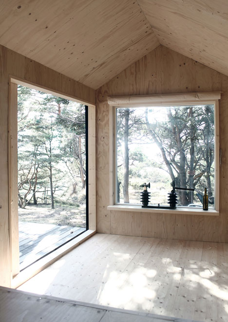 dezeen_Ermitage cabin by Septembre Architecture_14