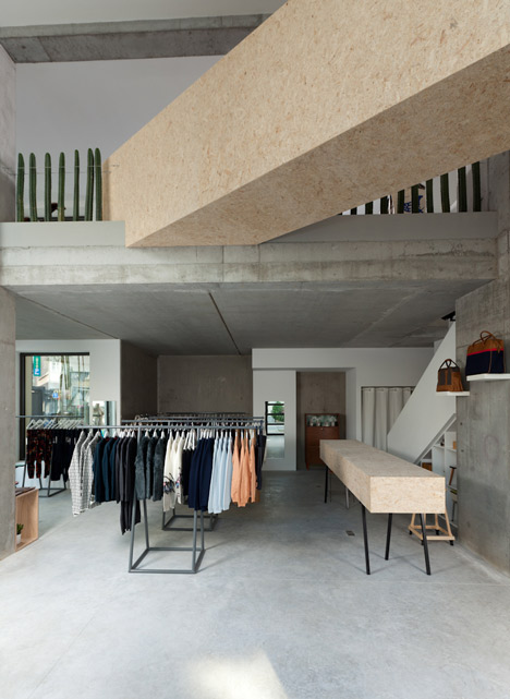 Siblings Factory concept store by JDS Architects
