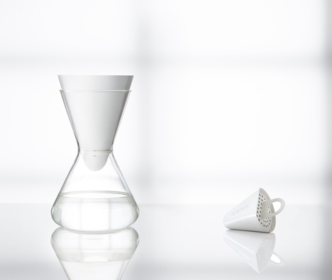 Carafe and water filter by Soma