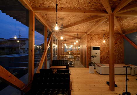 Cafeteria in Ushimado by Niji Architects_dezeen_18