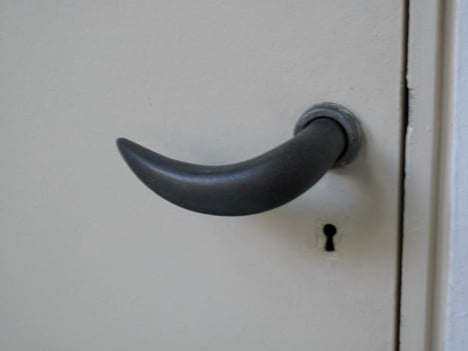 Lina Bo Bardi door handle produced by Izé