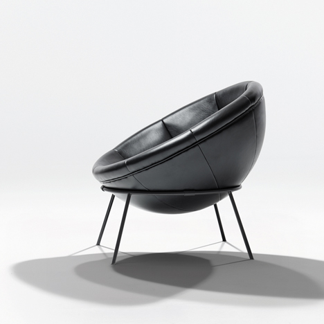 Bowl chair by Lina Bo Bardi reissued by Arper_dezeen_3