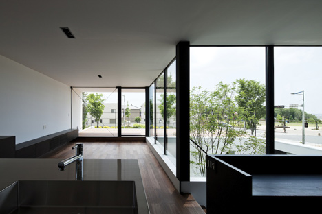 Fleuve by Apollo Architects & Associates_dezeen_10