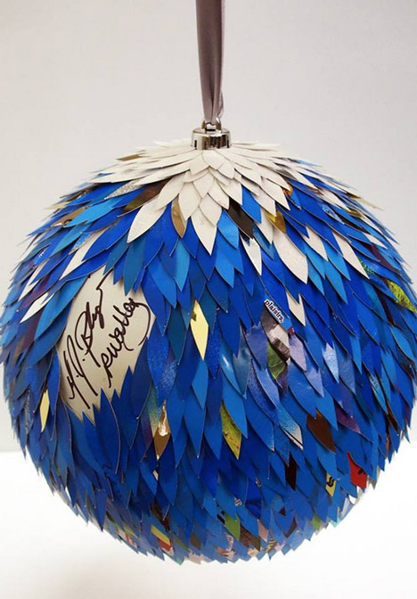 Mary J Blige Christmas bauble