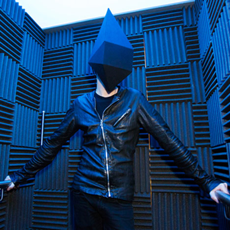 Gareth Pugh and Inition Monolith virtual reality installation at Selfridges