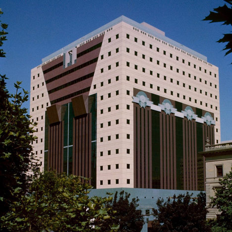 Michael Graves' Portland Building