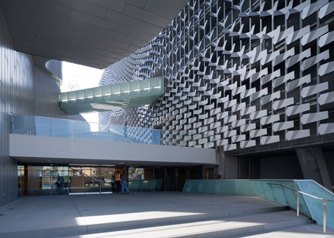 Emerson College Los Angeles by Morphosis
