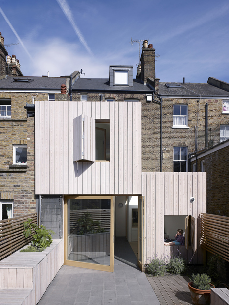 Hayhurst and Co. adds beach house-inspired extension to London residence