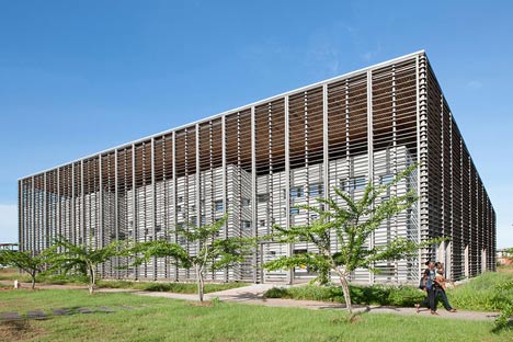 New University Library in Cayenne by RH+ Architecture