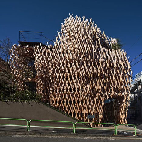 SunnyHills cake shop by Kengo Kuma encased within intricate timber lattice