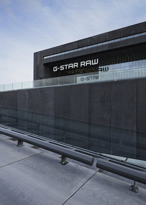 G-Star RAW Amsterdam Headquarters by OMA