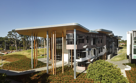 School of Architecture, Bond University by CRAB studio