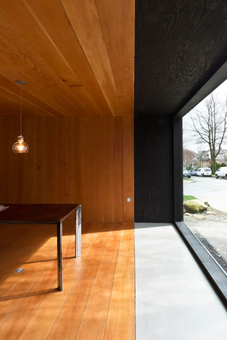 Studio in Vancouver by Scott & Scott Architects
