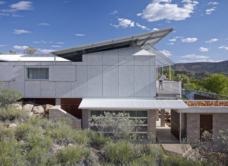 Desert House by Dunn + Hillam Architects