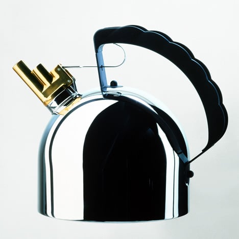 9091 kettle by Richard Sapper for Alessi