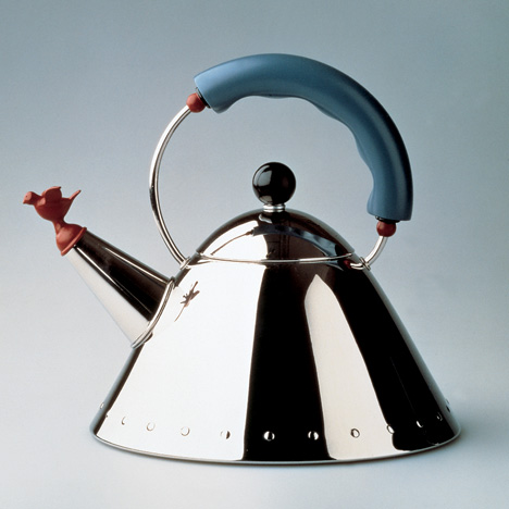 9093 kettle by Michael Graves for Alessi