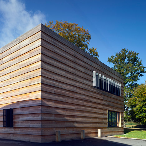 Communication Centre at Pangbourne College by Mitchell Taylor Workshop