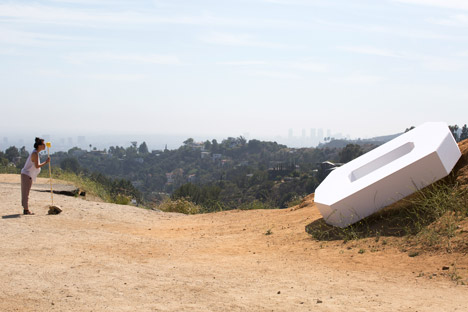 Falling Icon in Los Angeles by Ordinary Architecture