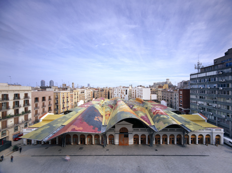 The Dashilar district will host two exhibitions about urban planning and architecture in Barcelona, with one of them focussing on Santa Caterina, by Enric Miralles - Benedetta Tagliabue (EMBT)