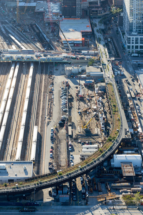 The-High-Line-at-the-Rail-Yards_dezeen_468_0