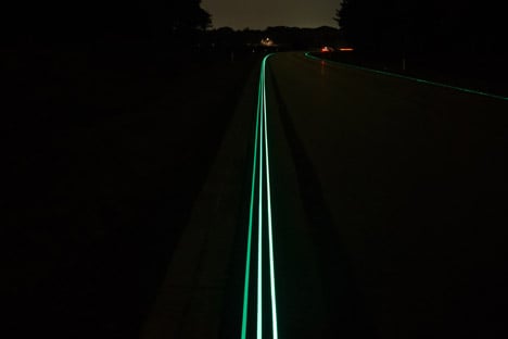 Glowing Lines Smart Highway by Daan Roosegaarde