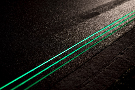 Glowing Lines Smart Highway by Daan Roosegaarde