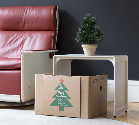 Customers can request Christmas packaging at the vitsoe.com checkout
