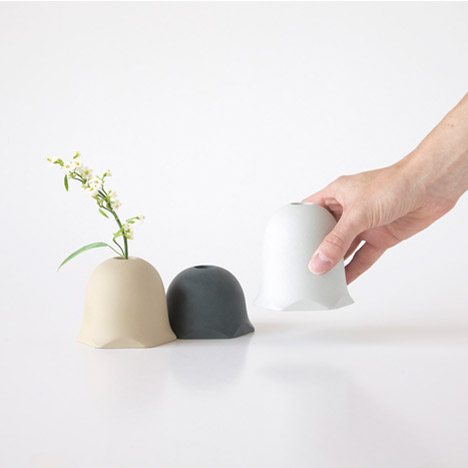Scape vases by Oato