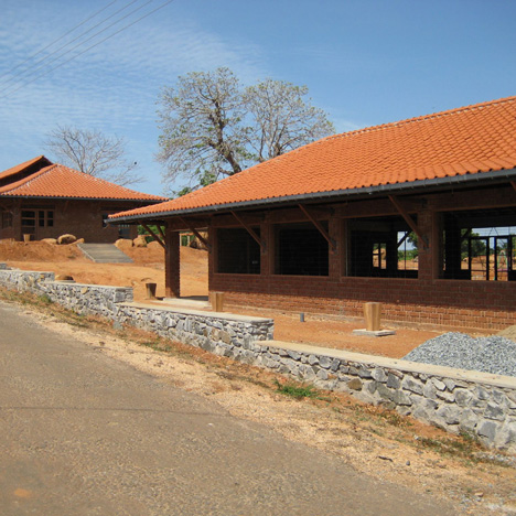 Yodakandiya Community Complex, funded by Architecture for Humanity