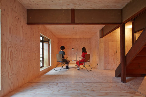 Naad Lines A Century Old Japanese House With Plywood