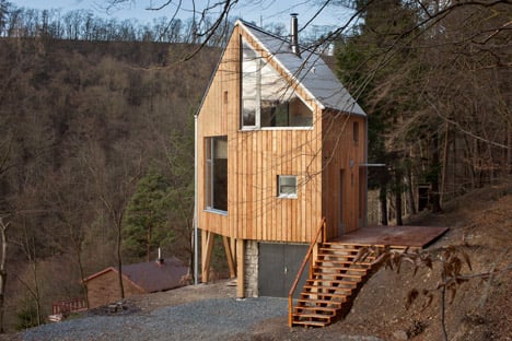 Wooden-Cabin-by-A-LT-Architekti_dezeen_468_4