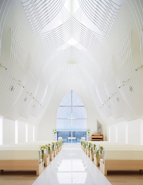 Chapel in Japan by Eriko Kasahara