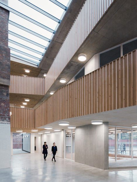 Social Justice Centre in Vauxhall by Architecture 00