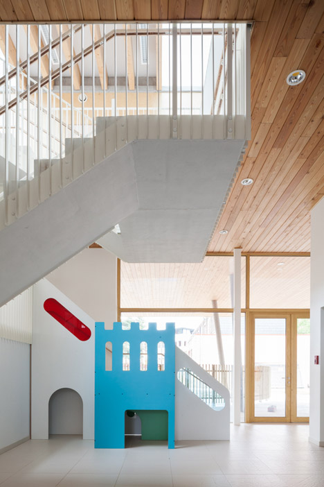 Daycare centre, Brussels by ZAmpone Architectuur