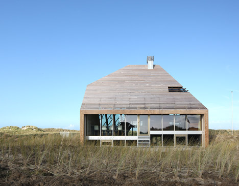 Dune-House-by-Marc-Koehler-Architects_dezeen_468_8