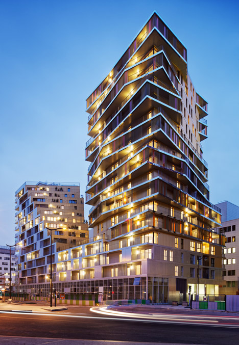 Residential-tower-in-Paris-by-Hamonic-and-Masson-and-Associes-and-Comte-Vollenweider-photo-Takuji-Shimmura_dezeen_468_34