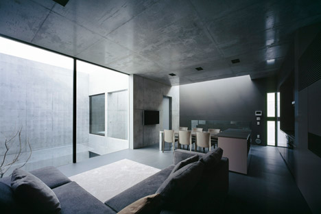 Grigio by Apollo Architects