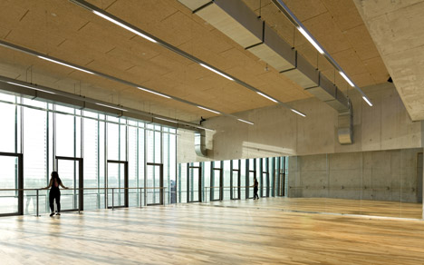 Jules Ladoumègue Sports Centre by Dietmar Feichtinger Architectes