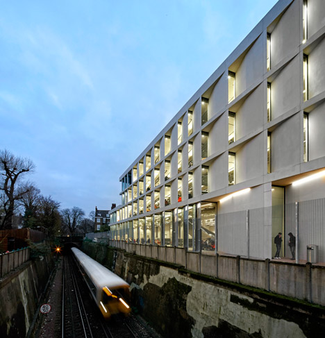 University of Greenwich Stockwell Street Building, SE10 by Heneghan Peng architects