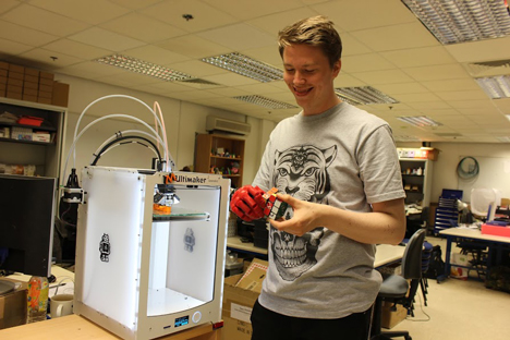 Open Bionics 3D-printed bionic hand